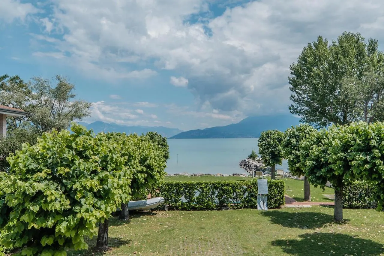 Casa Lugana 8 - Monolocale Con Piscina Fronte Lago Sirmione Apartment