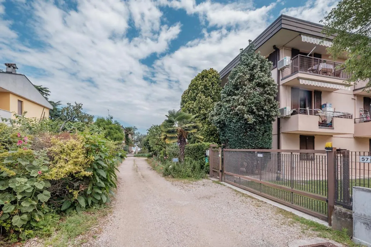 Apartment Casa Lugana 8 - Monolocale Con Piscina Fronte Lago Sirmione
